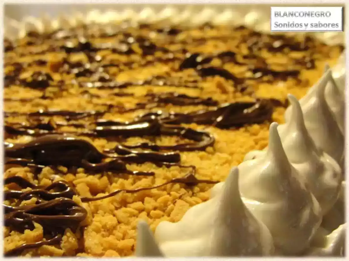 Torta de mantecol, nutella y mistela - foto 4