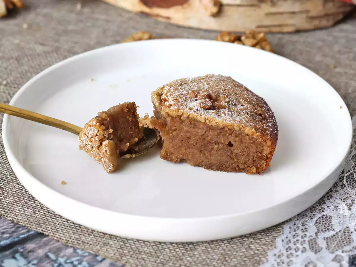 Torta de nueces sin gluten con solo 4 ingredientes: el clásico más fácil y jugoso - foto 2