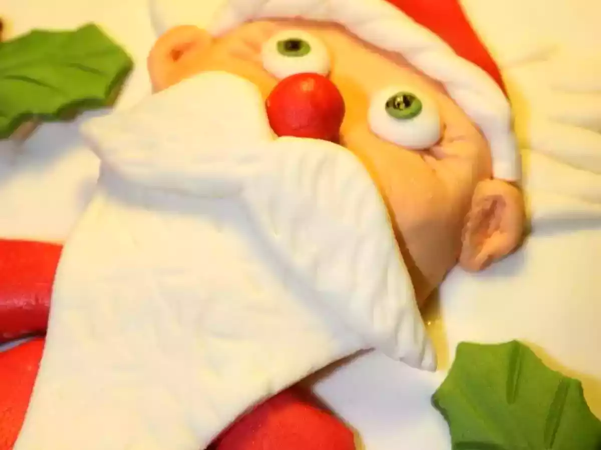 Torta Papá Noel en Fondant de Nubes - foto 2