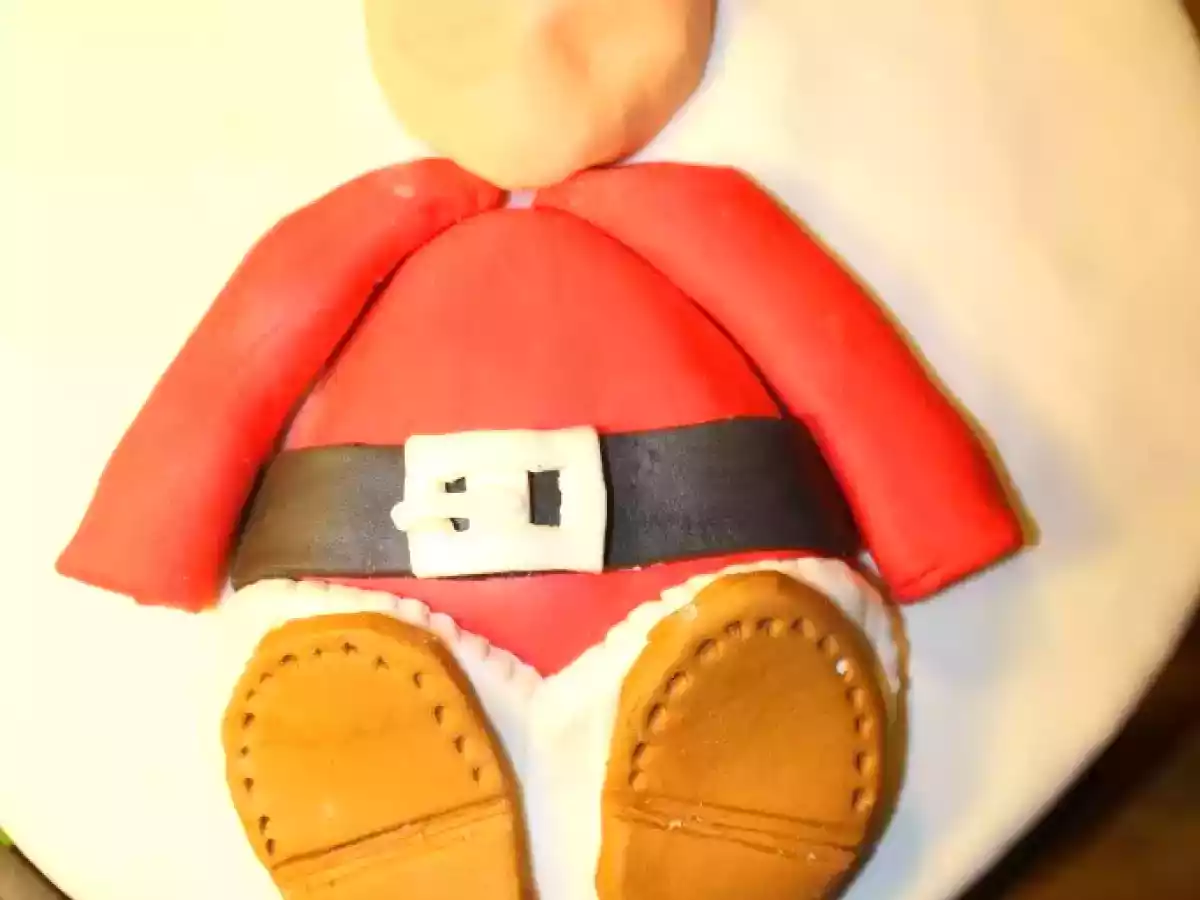 Torta Papá Noel en Fondant de Nubes - foto 12