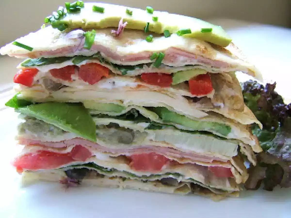 TORTA SALADA DE CRÈPES - foto 2