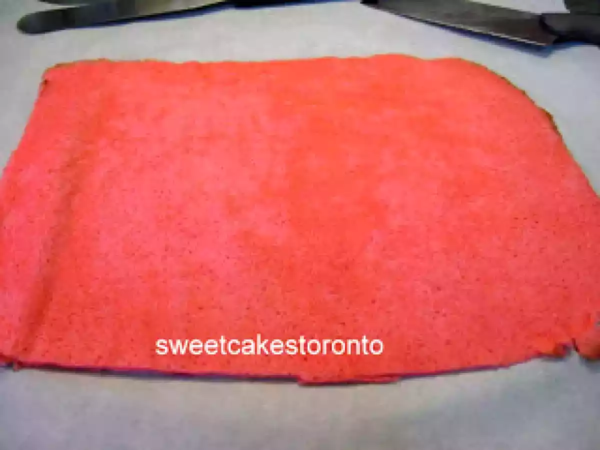 Torta sorpresa de crema, frutas y algo mas........ - foto 4