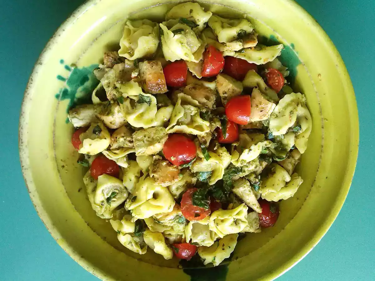 Tortellini y pollo con pesto - foto 2