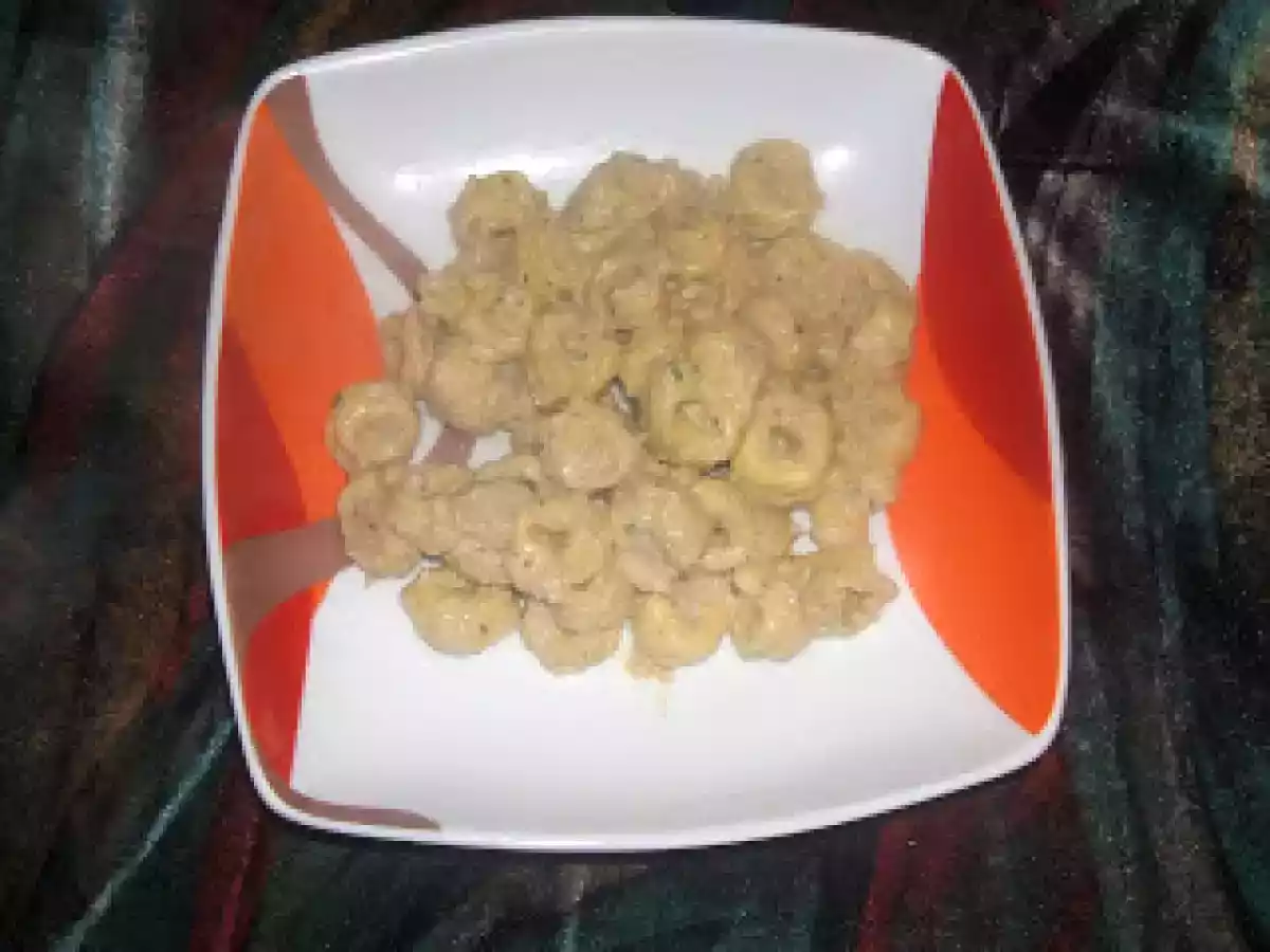 Tortellinis con salsa de champiñones