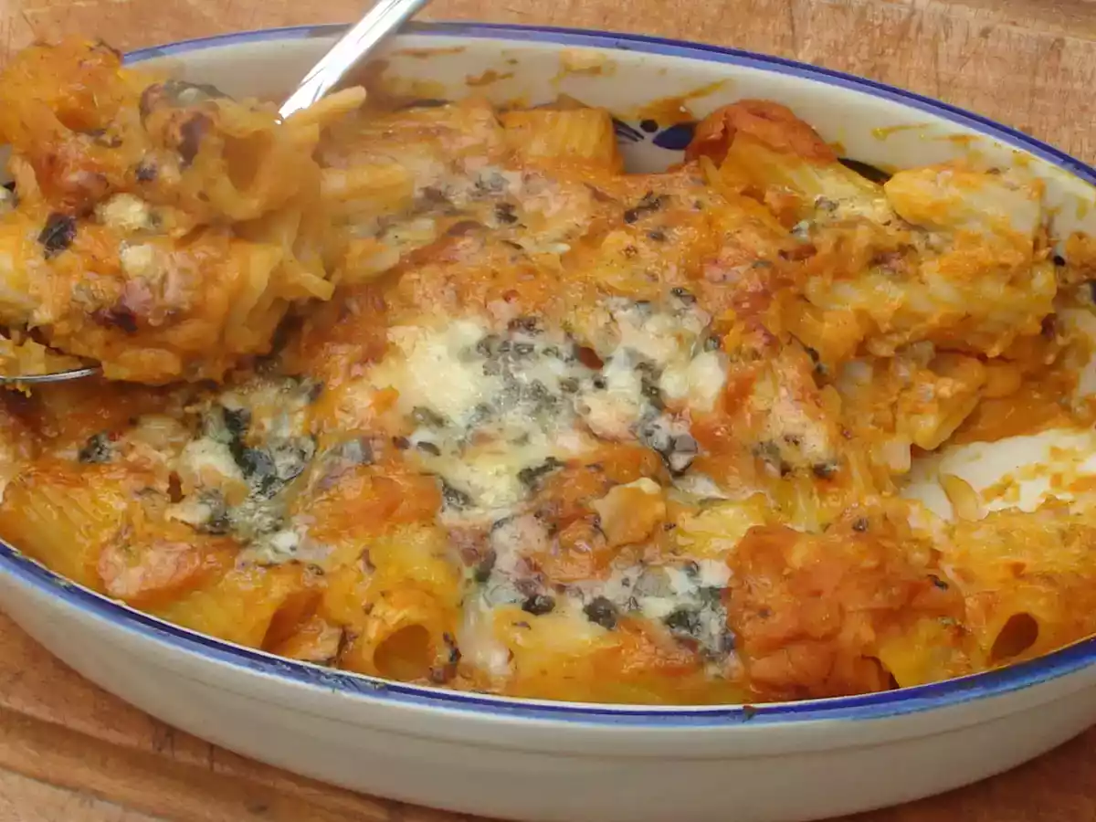 Tortiglioni gratinados con calabaza y Roquefort - foto 2