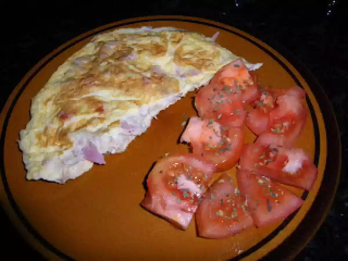 Tortilla de atún y jamón de york.
