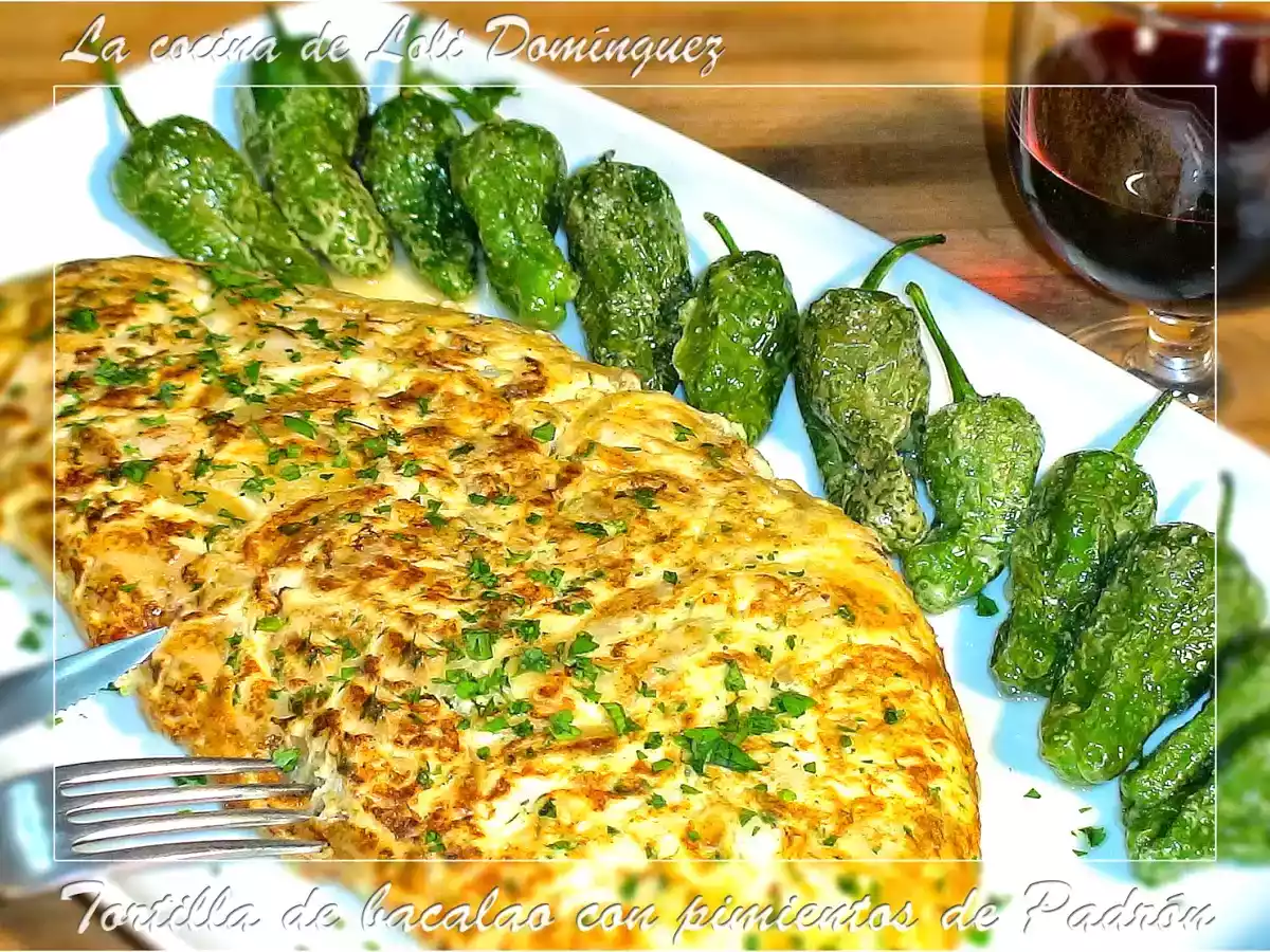 Tortilla de bacalao con pimientos de Padrón