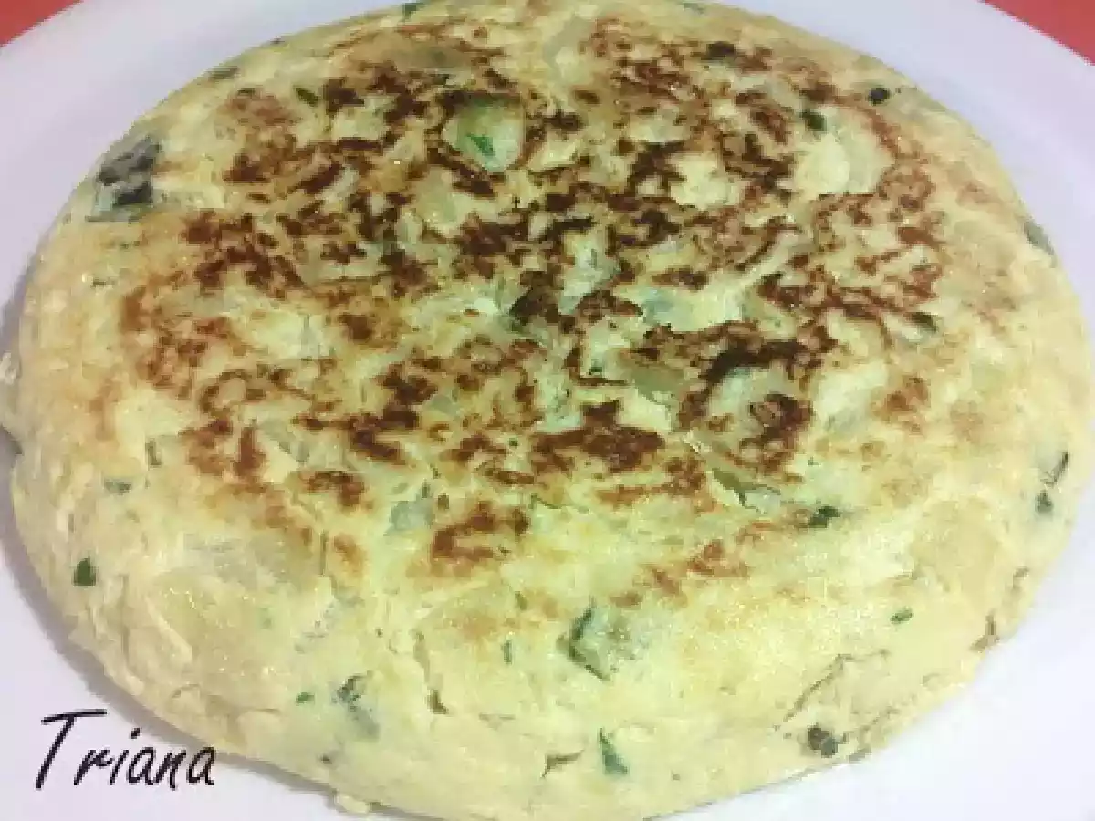Tortilla de calabacin y cebolla fresca
