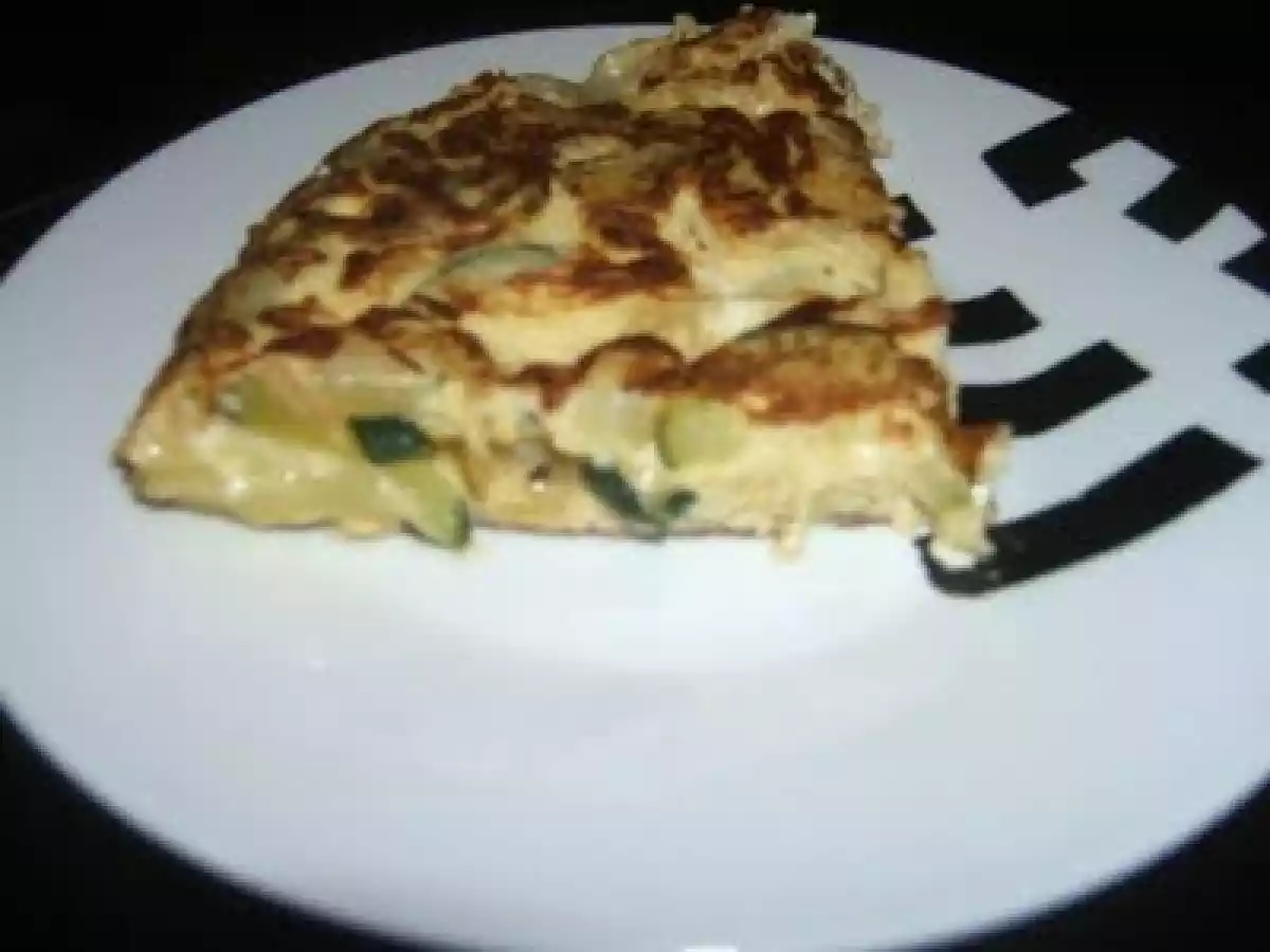 Tortilla de calabacín y queso. - foto 2