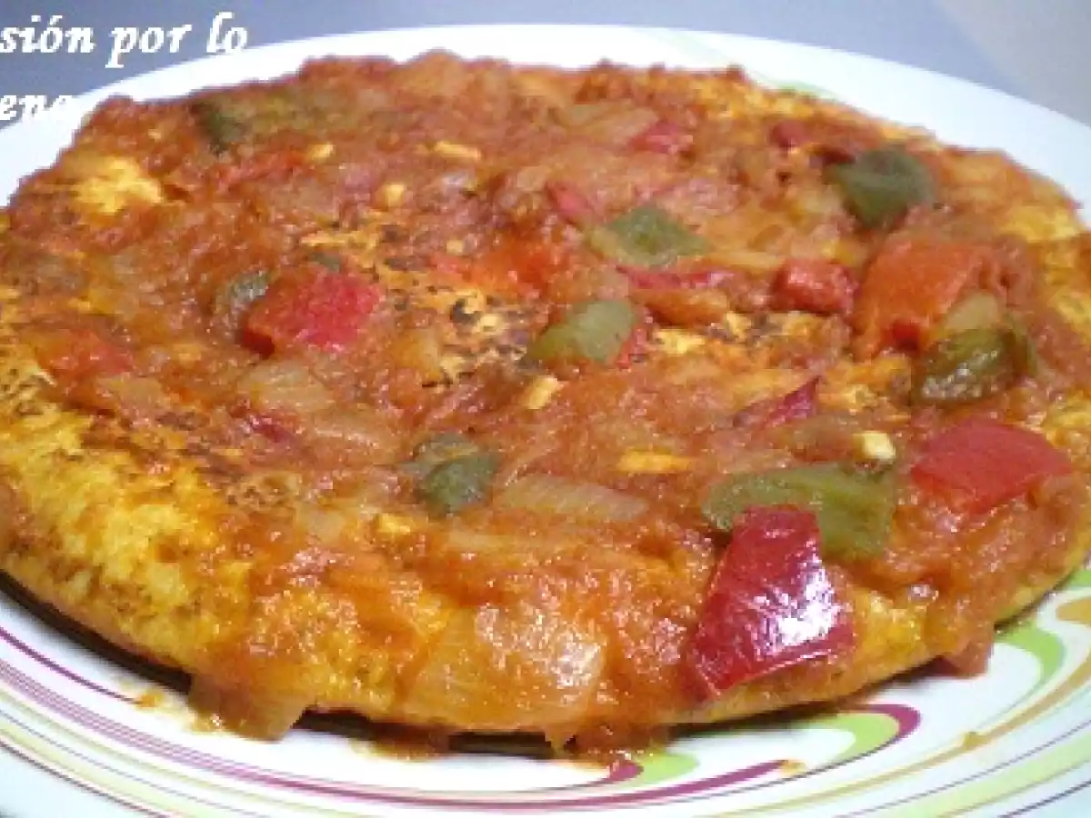 Tortilla de coliflor guisada en pisto