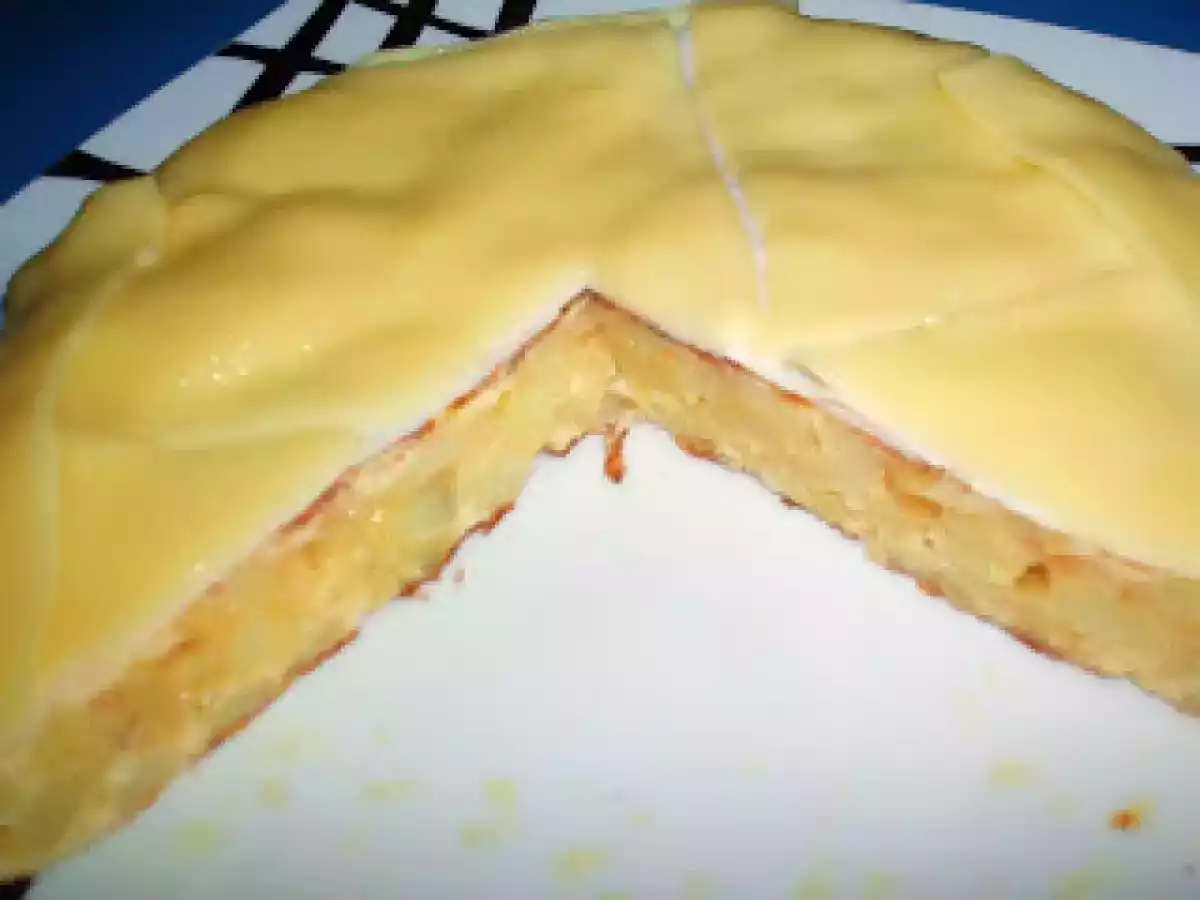 Tortilla de patatas con algo más