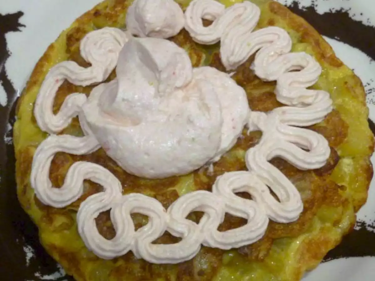 Tortilla de patatas con txaca