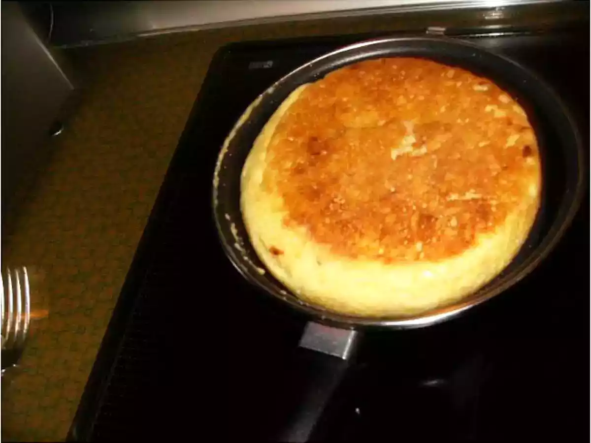 TORTILLA DE PATATAS O ESPAÑOLA - foto 8