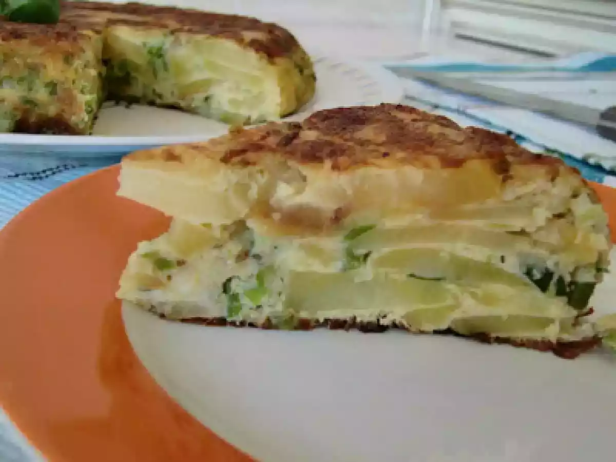 Tortilla de patatas y espárragos - foto 4