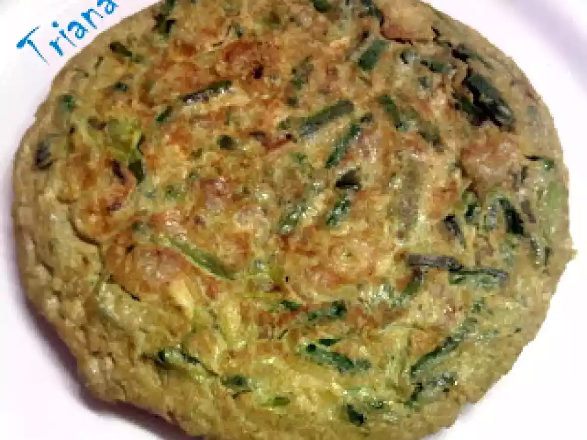 Tortilla de trigueros, puerros y gambas