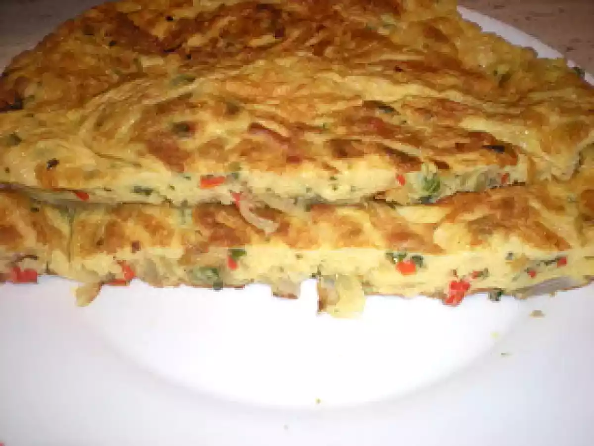 Tortilla francesa de cebolla y pimientos