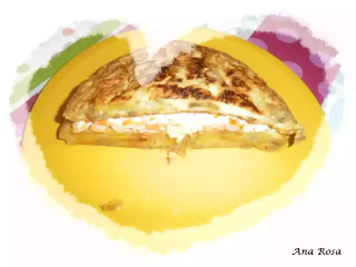 TORTILLA RELLENA DE BOCAS DE MAR Y GAMBAS