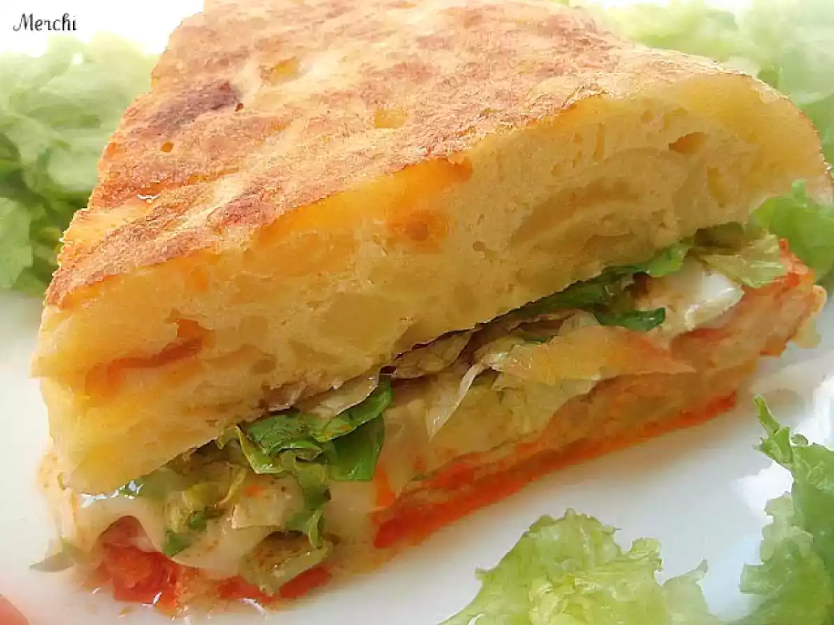 Tortilla rellena de sobrasada y queso brie - foto 6