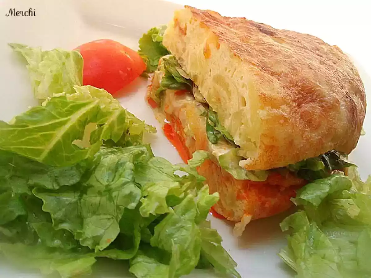 Tortilla rellena de sobrasada y queso brie - foto 8