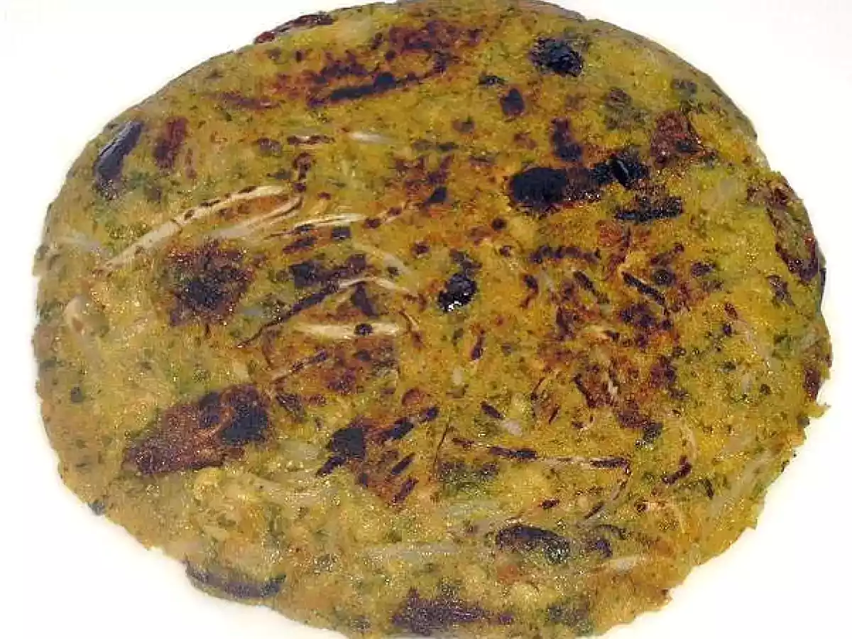 Tortilla vegana con brotes al ajillo