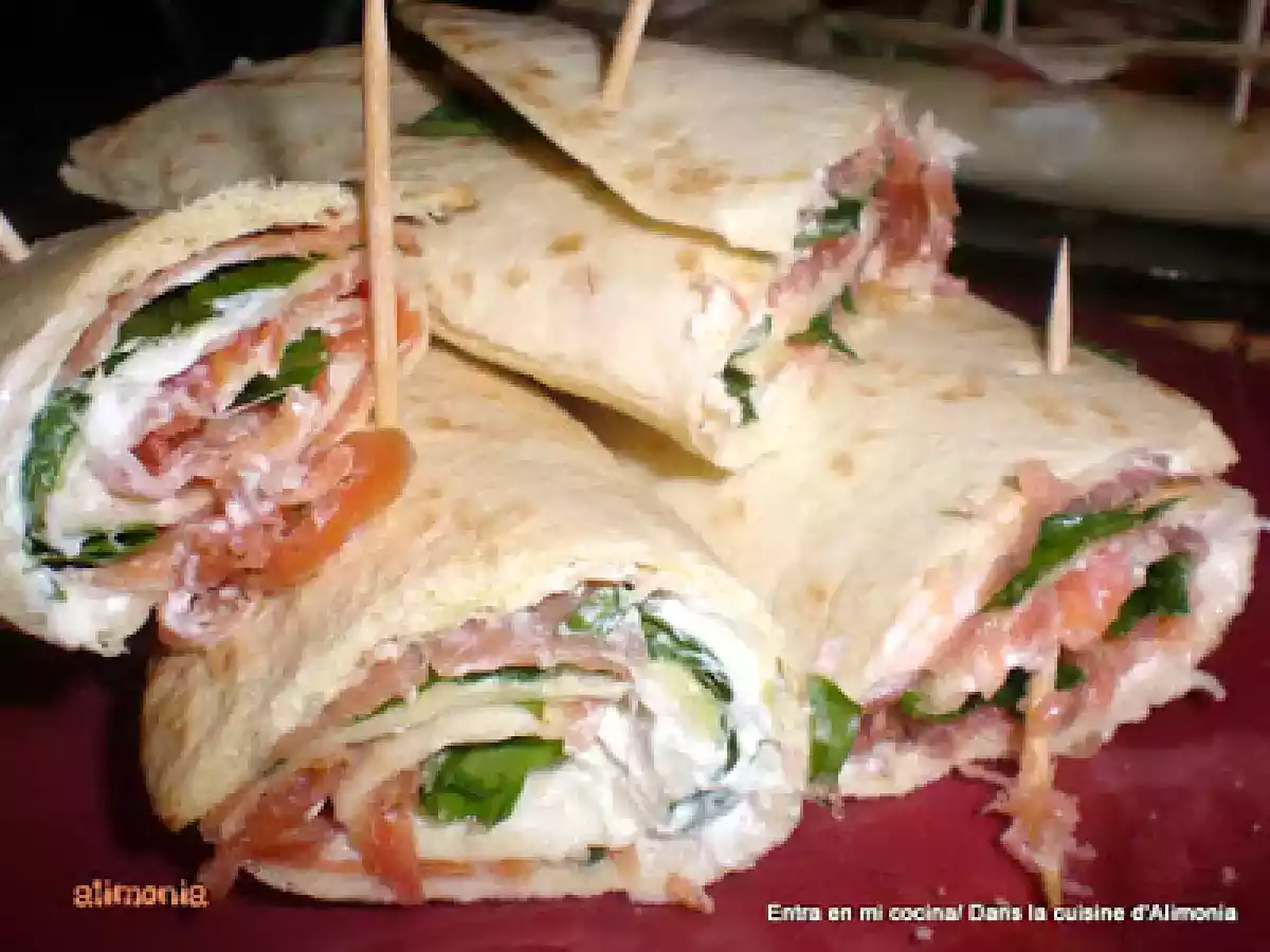 Tortillas de mais enrolladas / Crepes de mais roulées