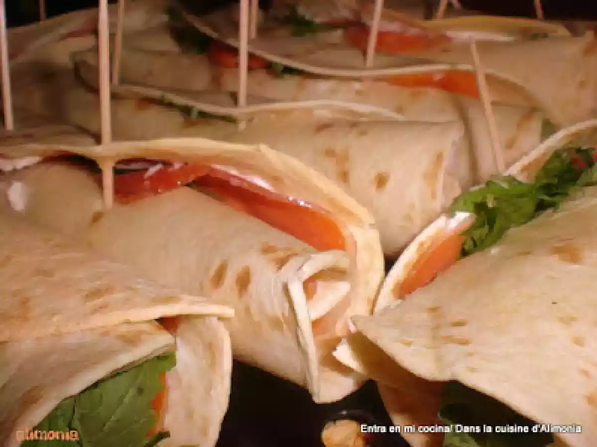 Tortillas de mais enrolladas / Crepes de mais roulées - foto 2