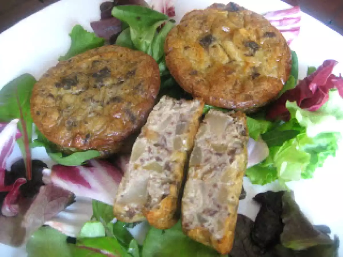 Tortillitas individuales de morcilla y pera - foto 2