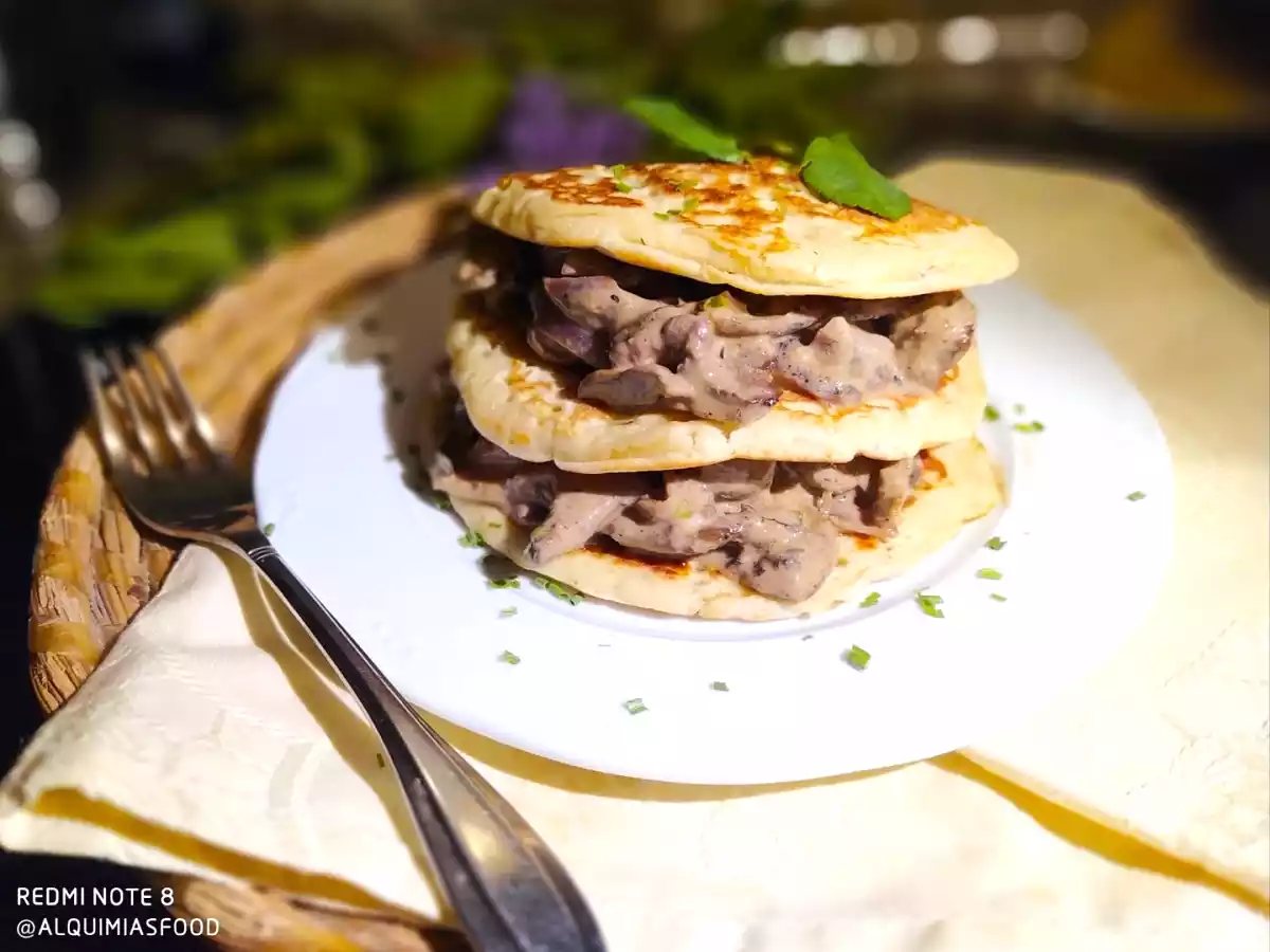 Tortitas de Sésamo rellenas de Cierva Adobada Cremosa