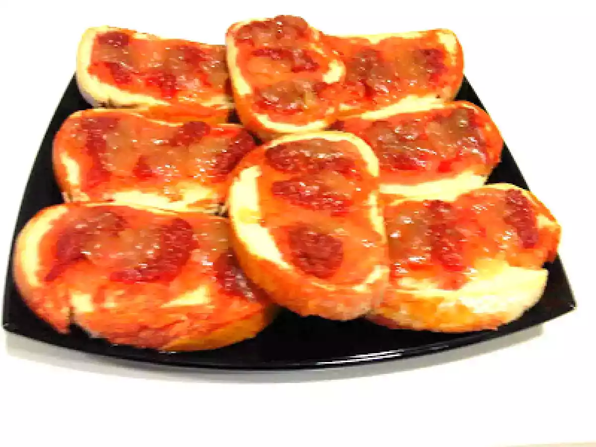 Tosta con tomate Babyfresh, Sobrasada y Cebolla confitada - foto 2