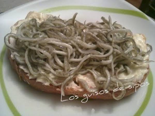 TOSTA DE GULAS