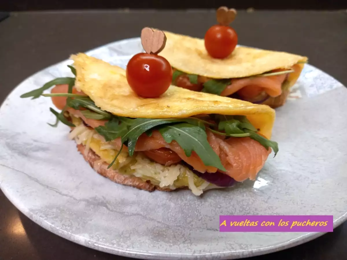 Tosta de tortilla rellena - foto 3