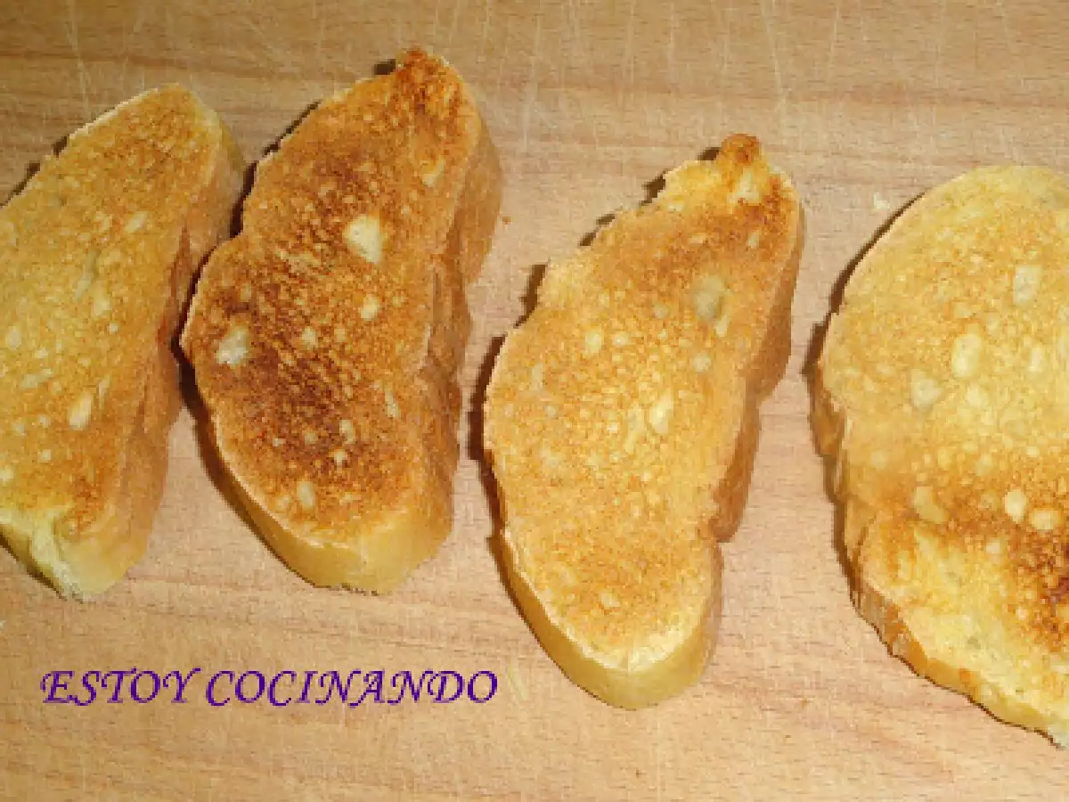 Tostadas de pizza de tomate - foto 3