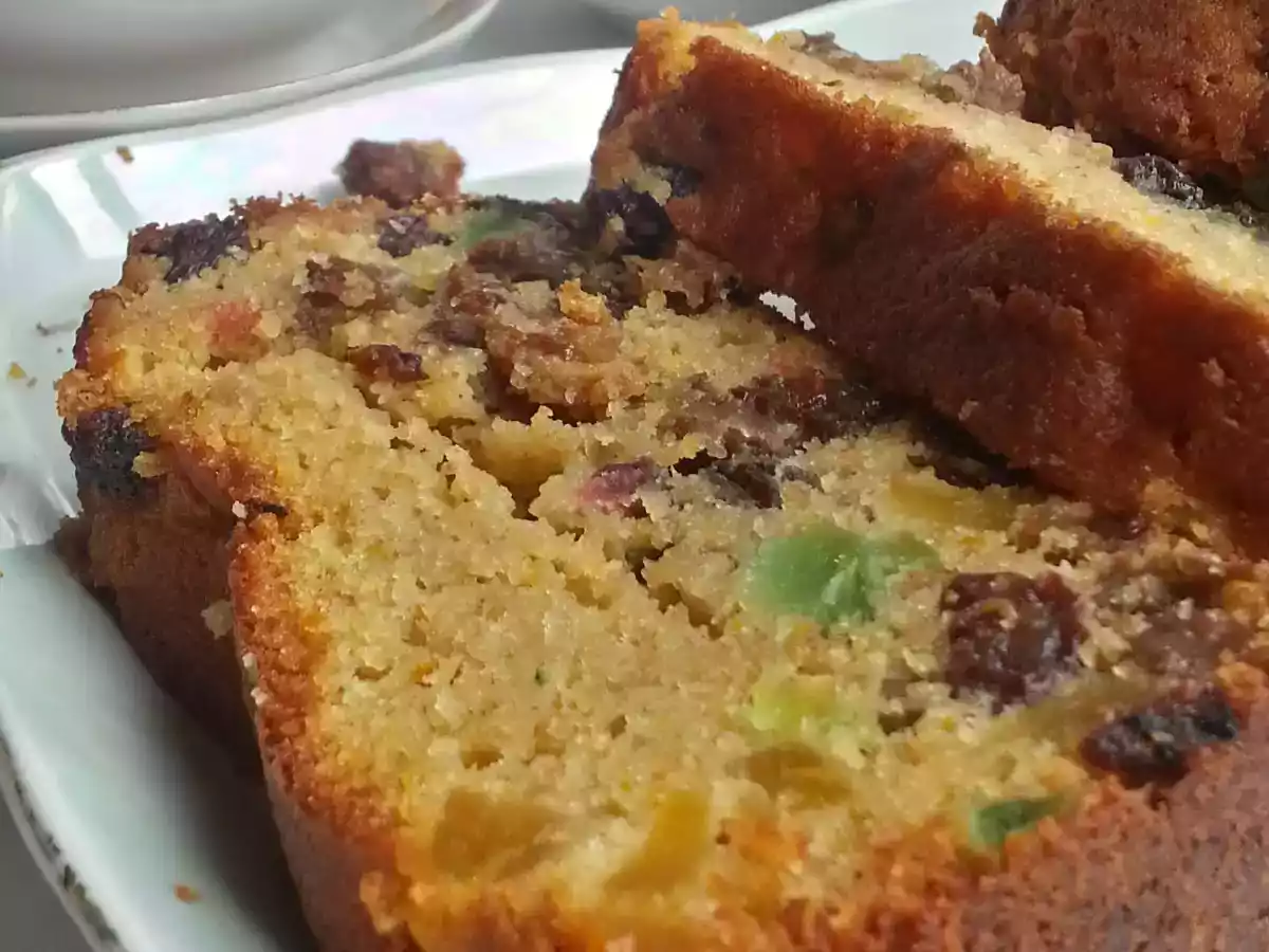 Tradicional plum cake inglés de frutas - foto 2