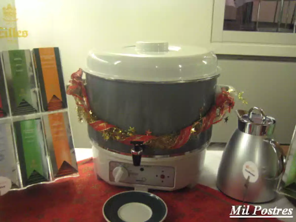 Tradiciones alemanas; el vino caliente especiado o Glühwein y la Pirámide de Navidad - foto 3