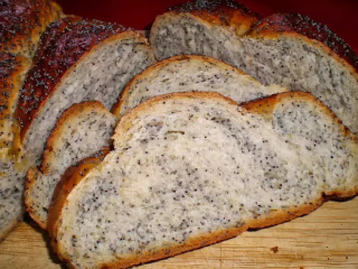 TRENZA CON SEMILLAS DE AMAPOLA, EN PANIFICADORA - foto 3