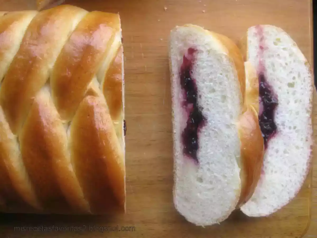 Trenza de cerezas y queso crema - foto 4