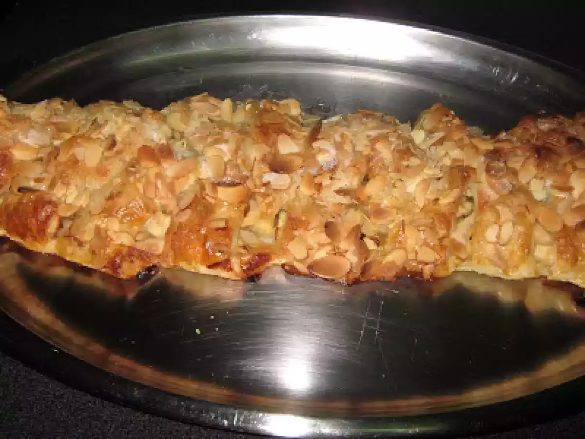 Trenza de hojaldre con manzana