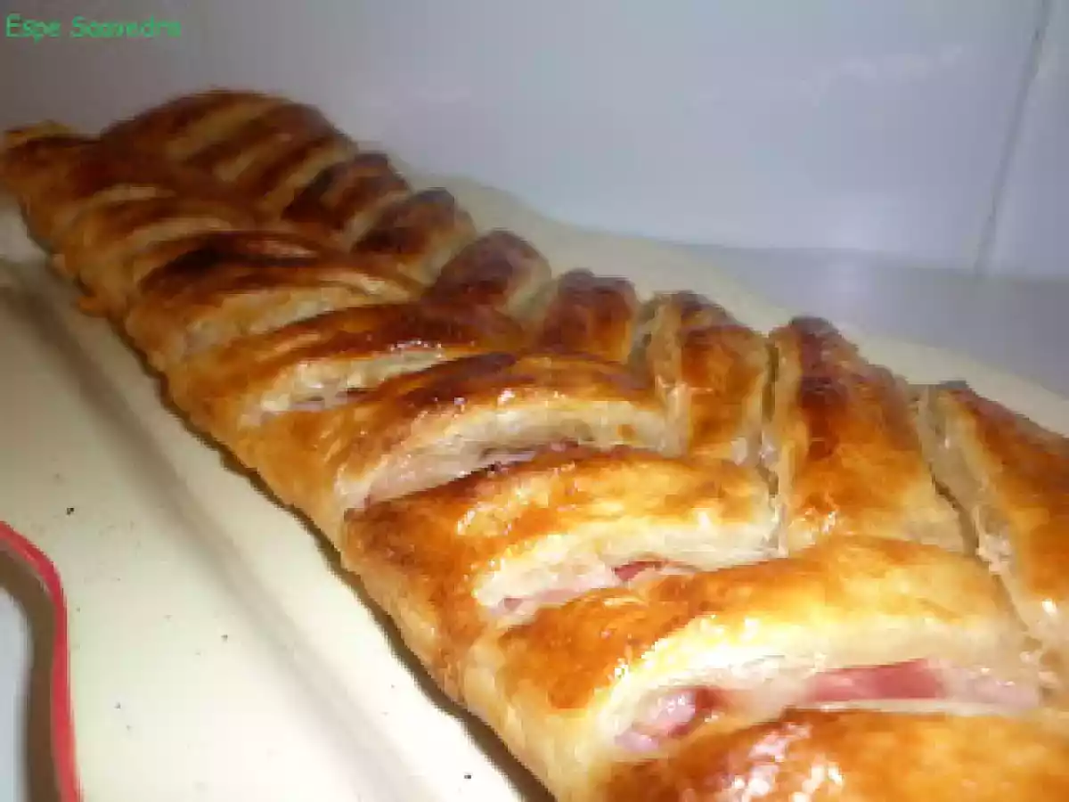 Trenza de hojaldre rellena