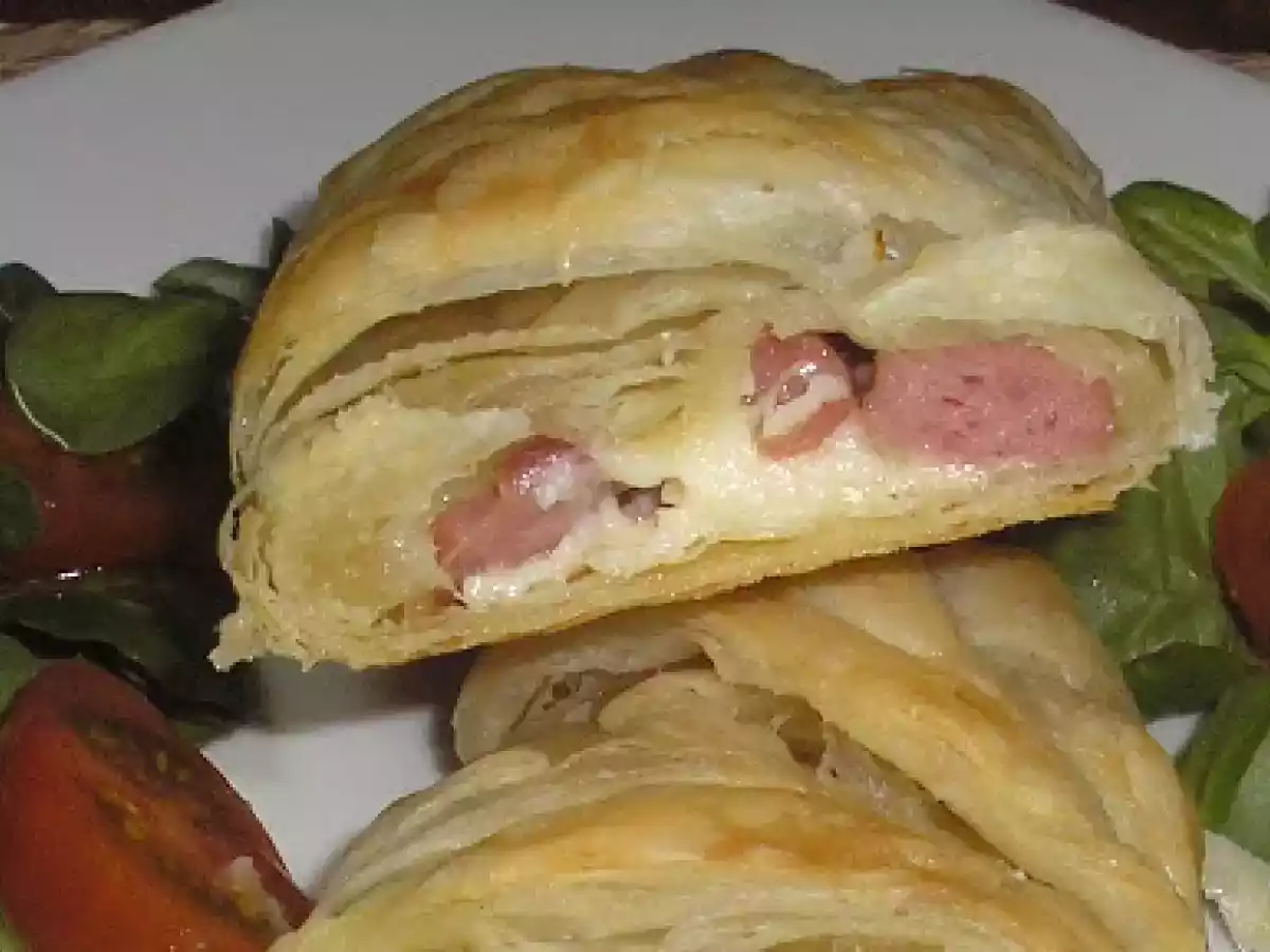 TRENZAS DE HOJALDRE SALADAS Y DULCES.