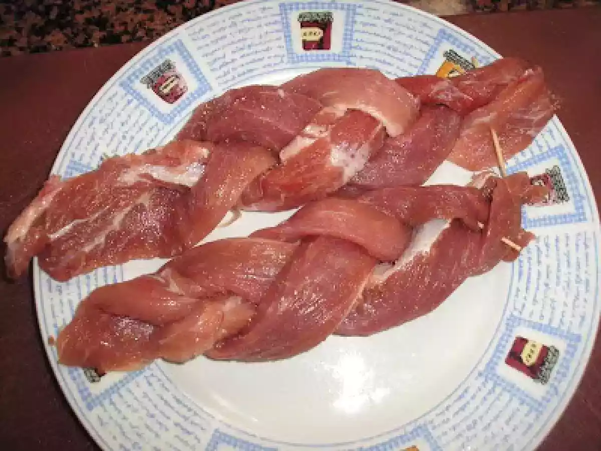 TRENZAS DE SOLOMILLO EN SALSA AGRIDULCE DE PAPAYA - foto 2