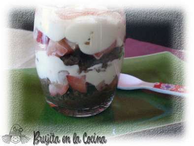 Trifle de chocolate y fresa - foto 3