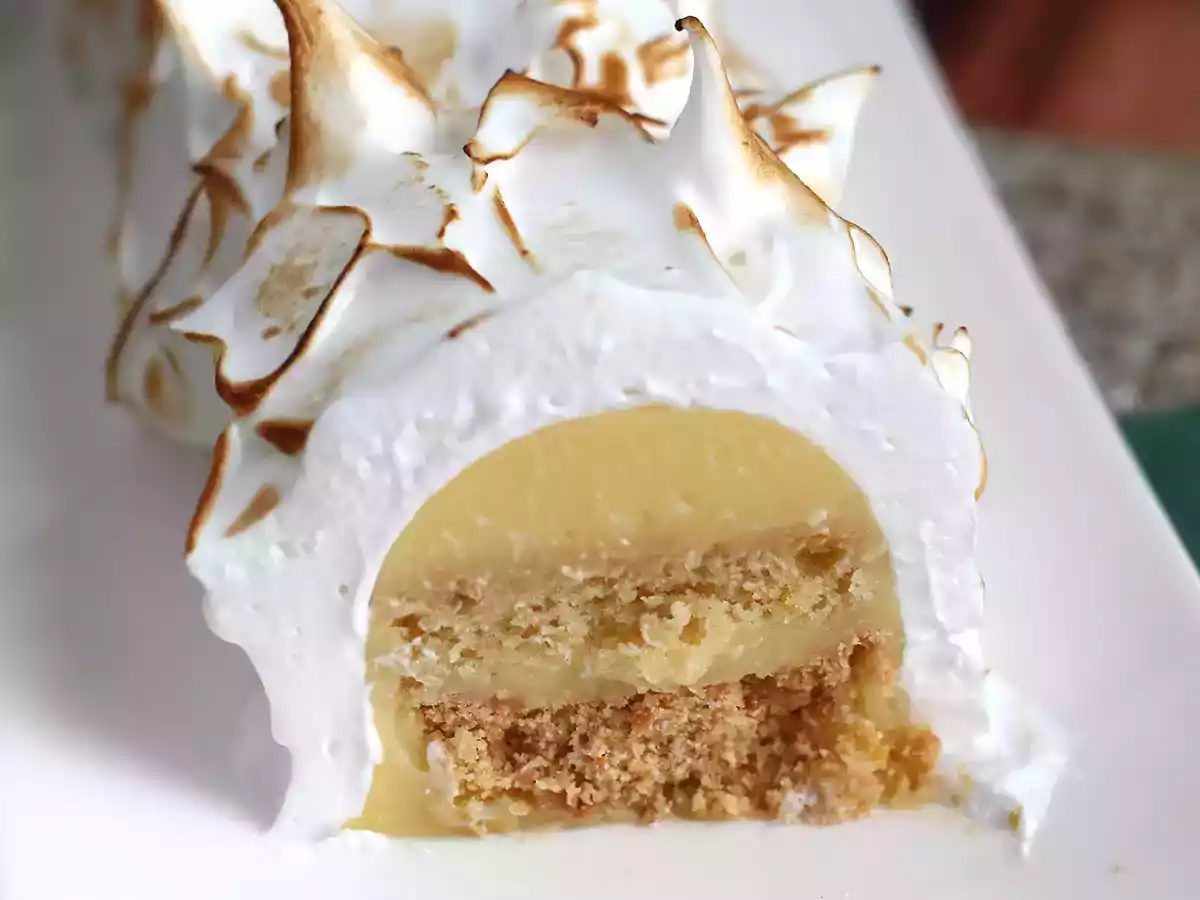 Tronco de crema de limón y merengue - foto 4