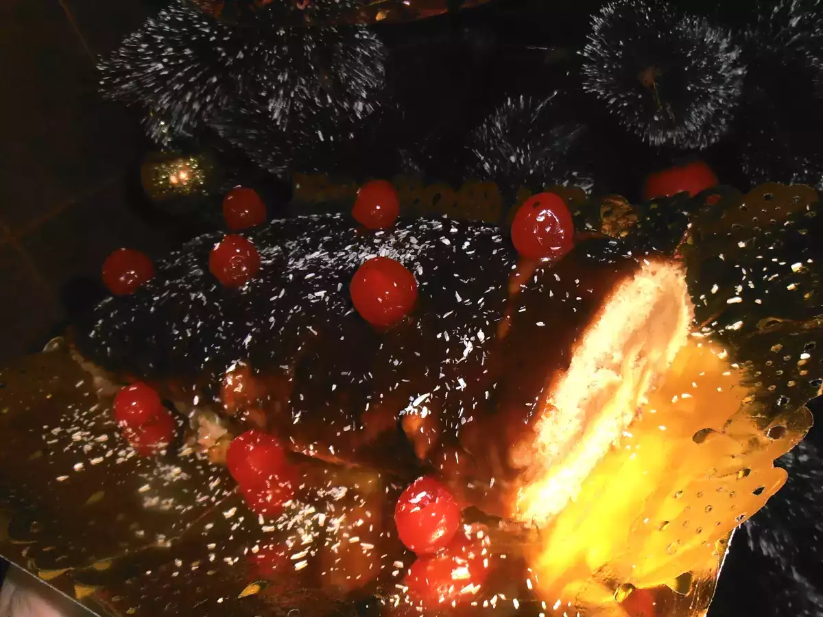 Tronco de navidad de chocolate y castañas