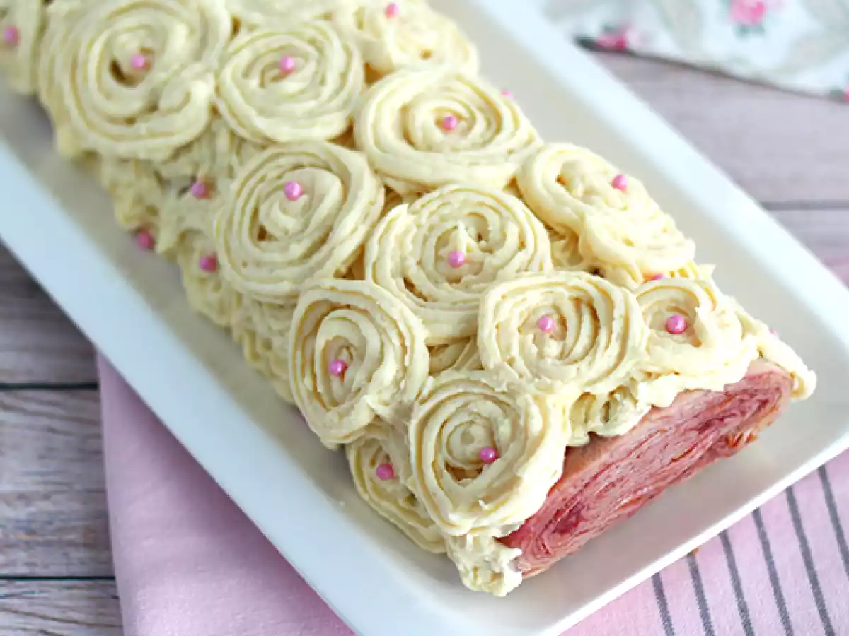 Tronco de Navidad de crepes, frambuesa y chocolate blanco - foto 4