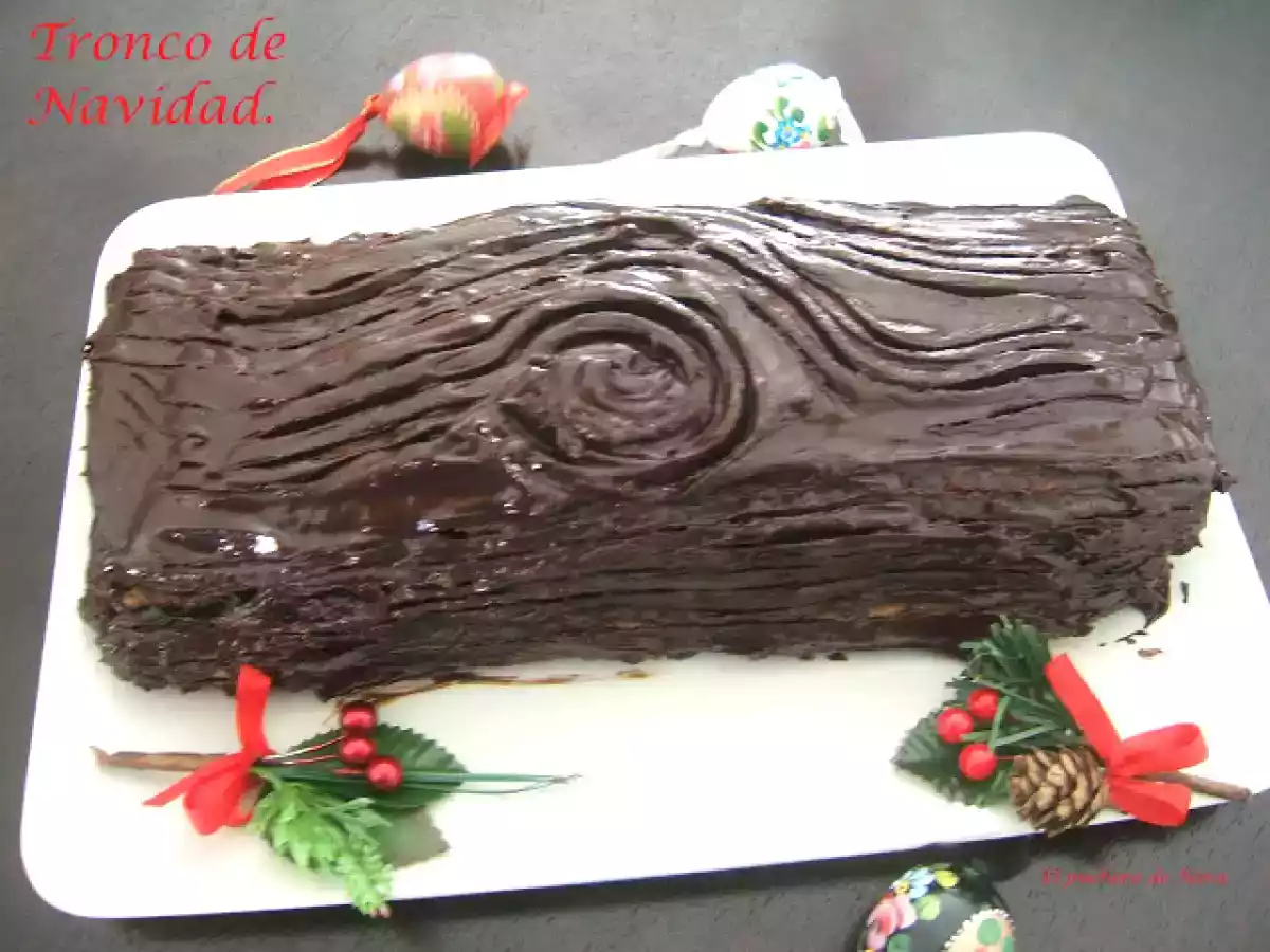 Tronco de Navidad relleno de crema de nueces y ...¡Felices Fiestas!! - foto 9