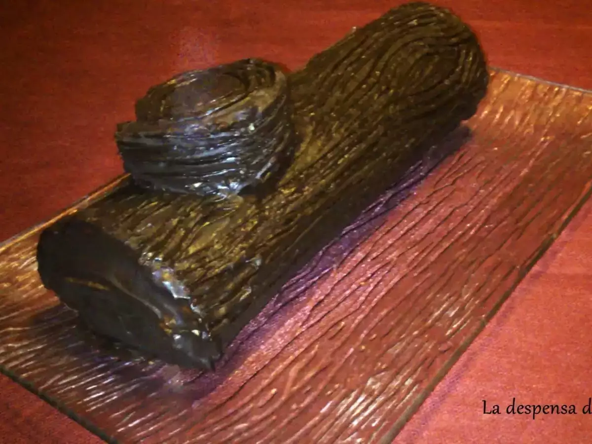 Tronco de Navidad relleno de turrón
