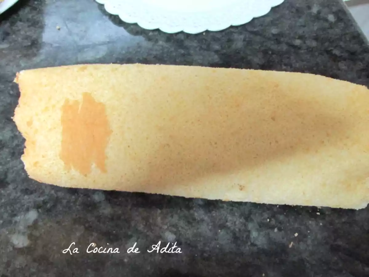 Tronco relleno de turrón con bizcocho esponja de pistacho - foto 11