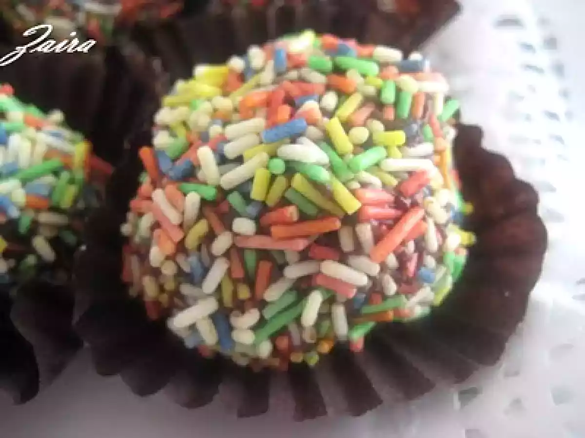 Trufas de Nutella con fideos de colores - foto 3