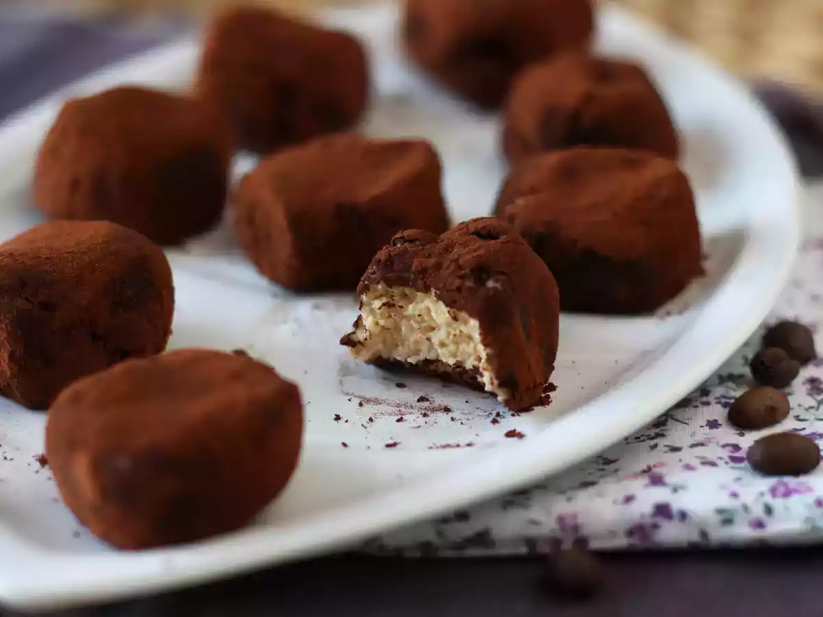 Trufas de tiramisú, ¡el postre italiano en mini porciones para acompañar tu café! - foto 4