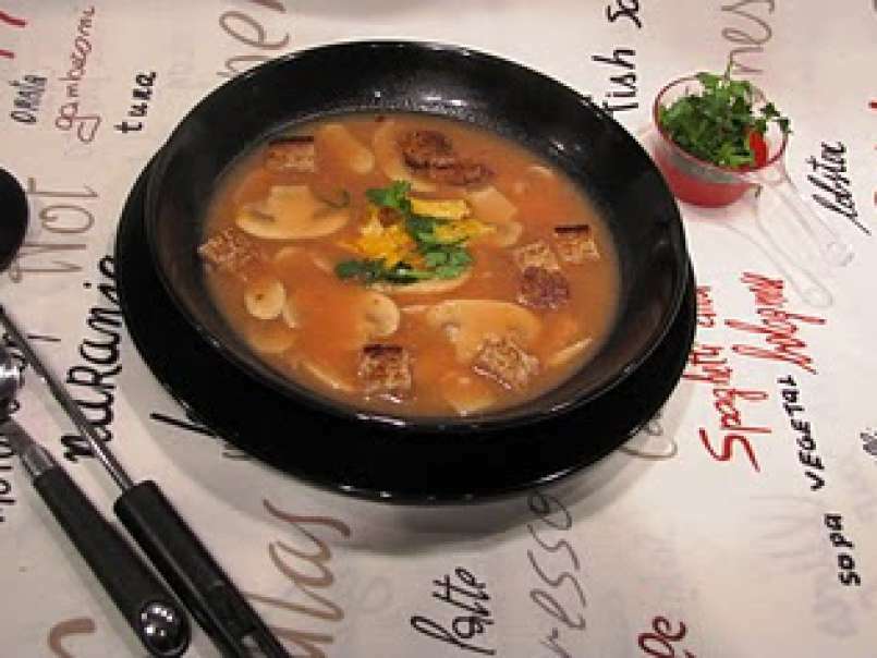 TÚ Receta en la Cocina de Niu: Sopa de Tomate y Champiñones - foto 2